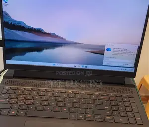 New Laptop Dell G15 5535 16GB Intel Core i7 SSD 512GB