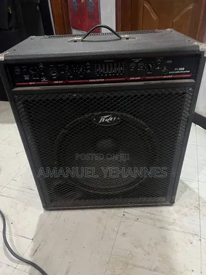 Peavey Ba300 Bass Combo Amplifier