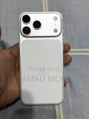 New Apple iPhone 17 Pro Max 256 GB Silver