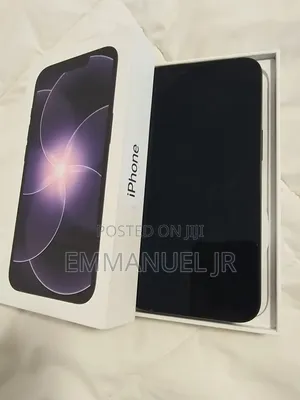 New Apple iPhone 17e 256 GB Black