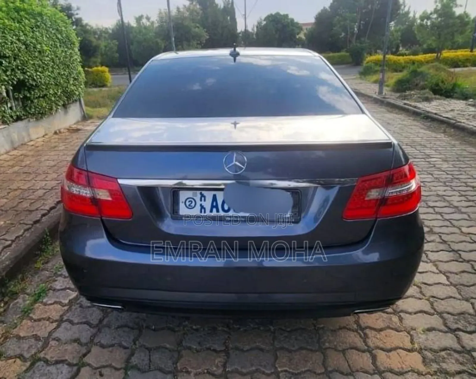 Mercedes-Benz E200 2013 Gray