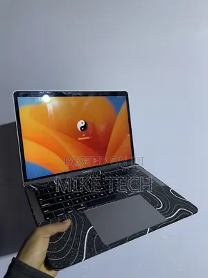Laptop Apple MacBook Pro 2017 16GB Intel Core i7 SSD 512GB