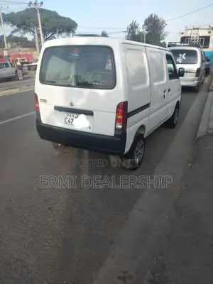 Suzuki Eeco 2024 White