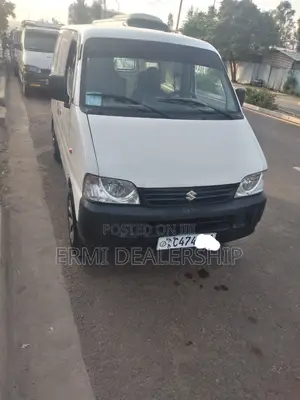 Suzuki Eeco 2024 White