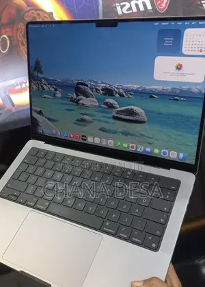 New Laptop Apple MacBook Pro M1 16GB Apple M1 Pro SSD 512GB
