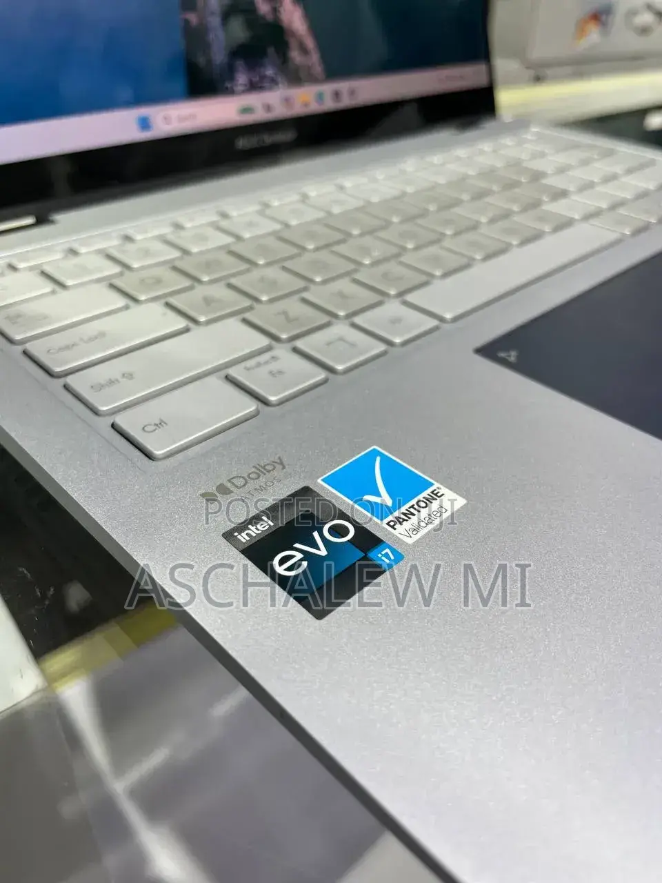 New Laptop Asus Zenbook Duo 14 16GB Intel Core i7 SSD 512GB