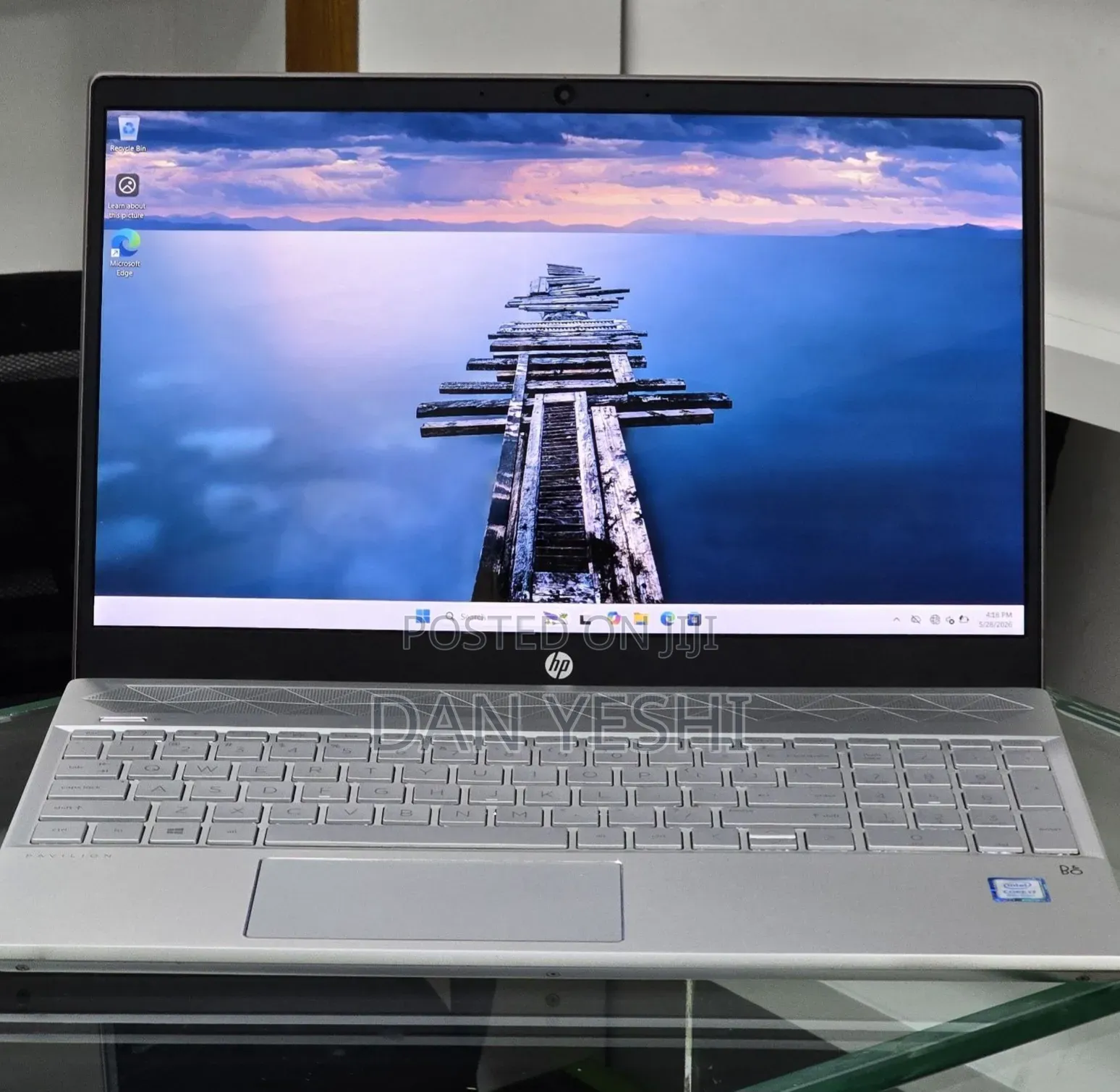 New Laptop HP Pavilion 15 8GB Intel Core i7 SSD 256GB
