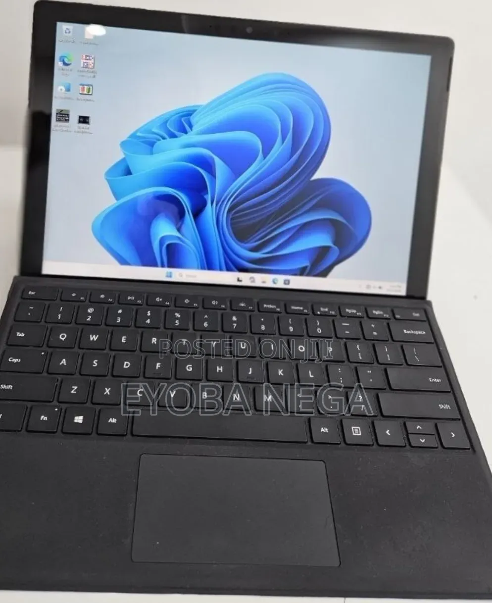 New Laptop Microsoft Surface Pro 7+ 16GB Intel Core i7 SSD 1T