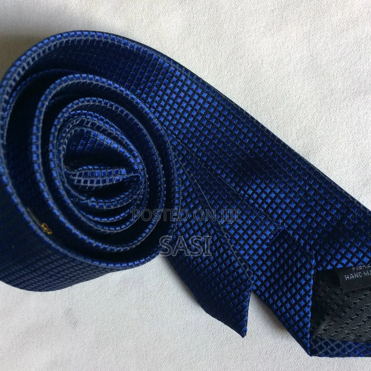 Modern Blue Tie – Upgrade Your Look Instantly