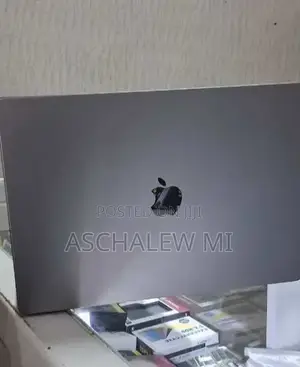 New Laptop Apple MacBook Pro 2021 M1 32GB Apple M1 Max SSD 1T