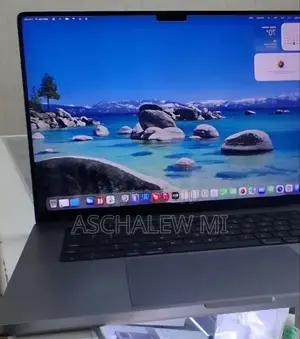 New Laptop Apple MacBook Pro 2021 M1 32GB Apple M1 Max SSD 1T