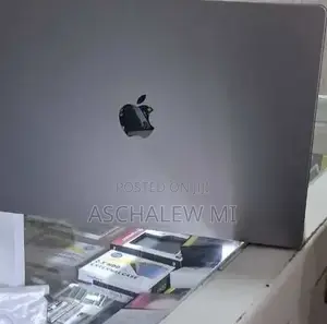 New Laptop Apple MacBook Pro 2021 M1 32GB Apple M1 Max SSD 1T