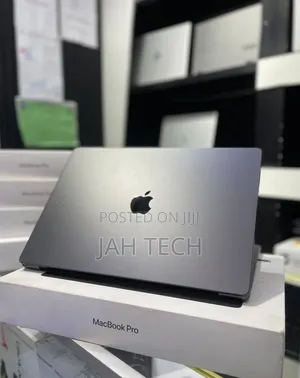 New Apple MacBook Pro 2023 M3 Max 16-inch 36GB Apple M3 Max SSD 1T