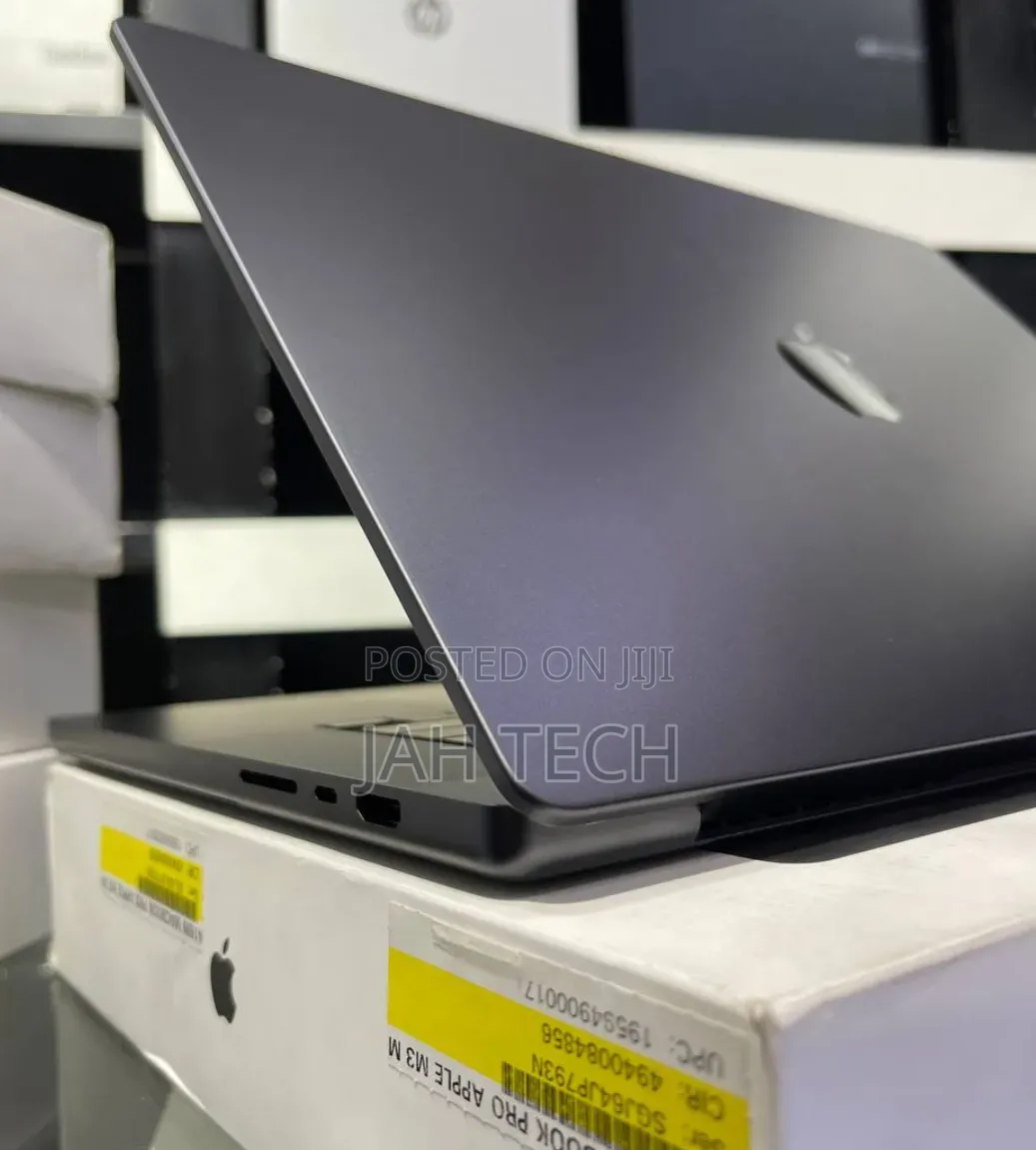 New Apple MacBook Pro 2023 M3 Max 16-inch 36GB Apple M3 Max SSD 1T
