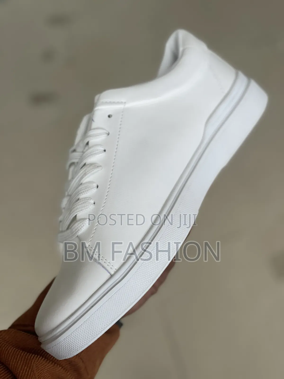 Clarks White Smooth Men's Shoes