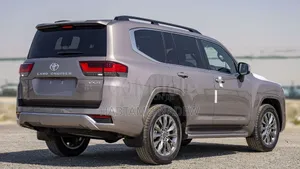 Toyota Land Cruiser 2023 Gray