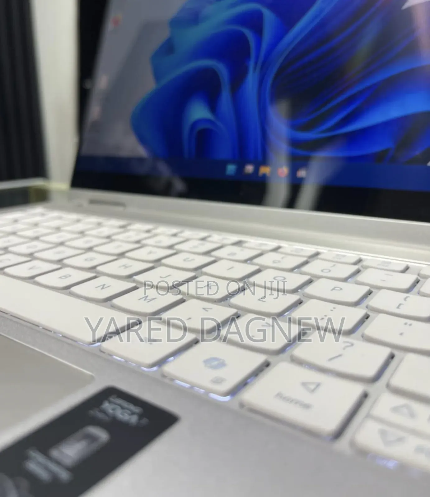 New Laptop Lenovo Yoga 7i 16GB AMD Ryzen 5 SSD 512GB
