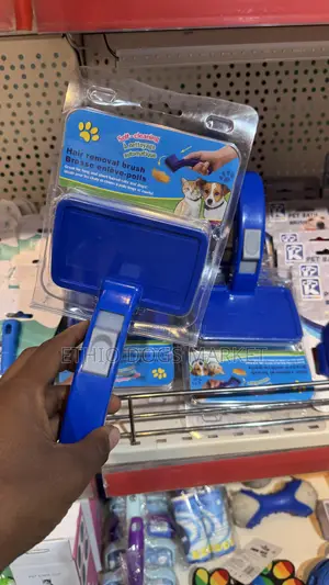 Press Grooming Comb