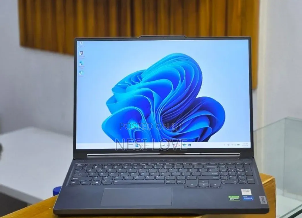 New Lenovo Legion Y7000P IRX9 Gaming Laptop 16GB Intel Core i7 SSD 1T