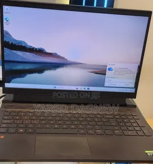 New Laptop Dell G15 5535 16GB Intel Core i7 SSD 512GB