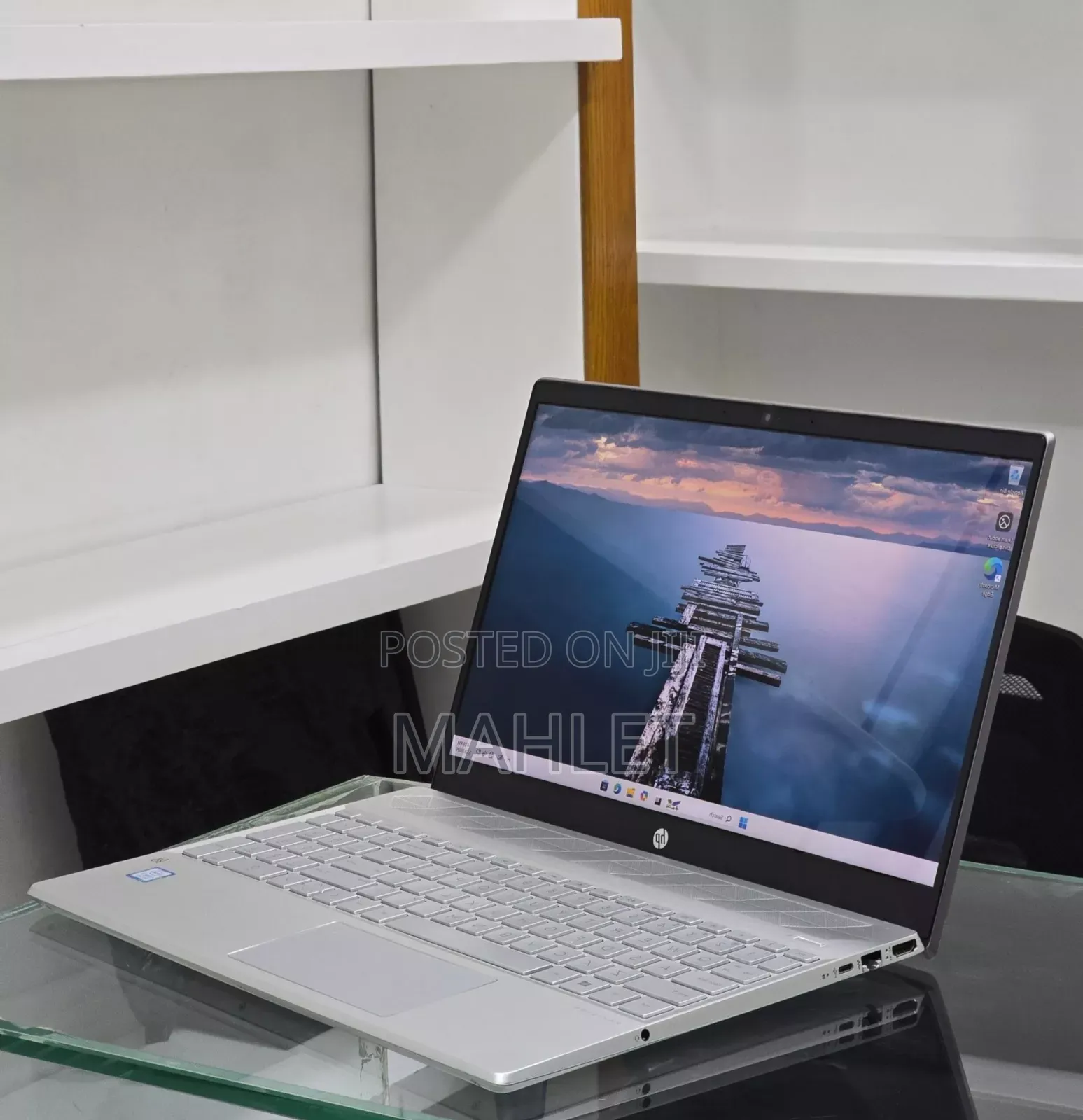 New Laptop HP Pavilion 15 8GB Intel Core i7 SSD 256GB