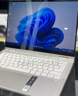 New Laptop Lenovo 16GB AMD Ryzen 5 SSD 512GB