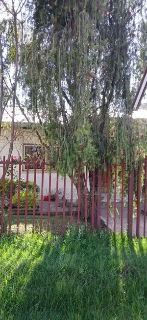 3bdrm Villa in Akaky Kaliti for sale