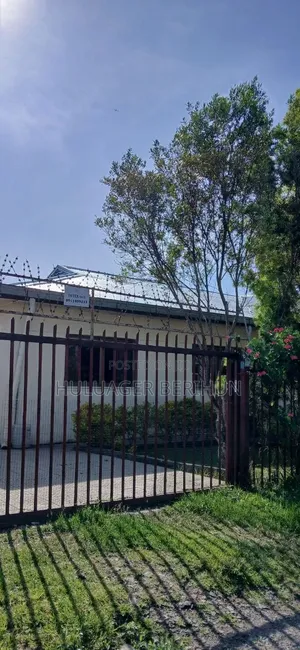 3bdrm Villa in Akaky Kaliti for sale