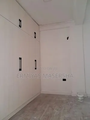 Furnished 6bdrm House in Yeka for sale
