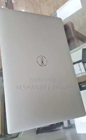 New Laptop Dell XPS 15 16GB Intel Core i7 SSD 512GB