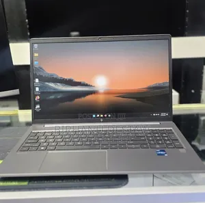 New Laptop HP ZBook 15 16GB Intel Core i7 SSD 512GB