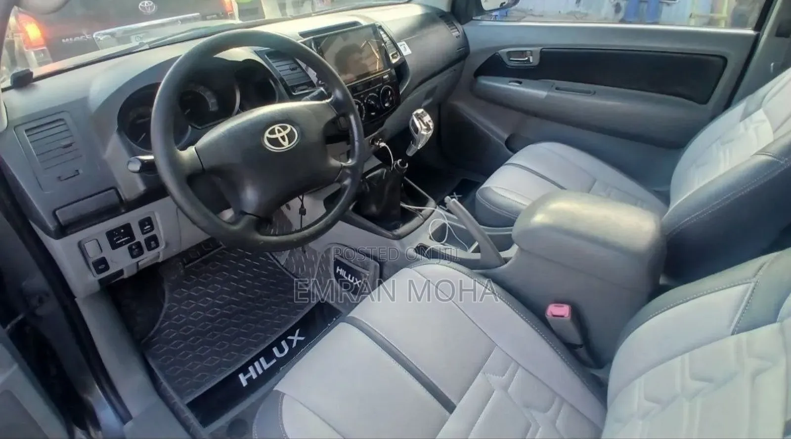 Toyota Hilux 2008 Gray