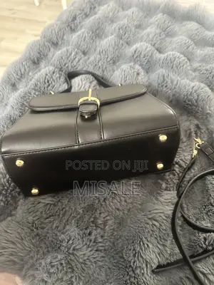 Medium Size Black Bag Cross Body