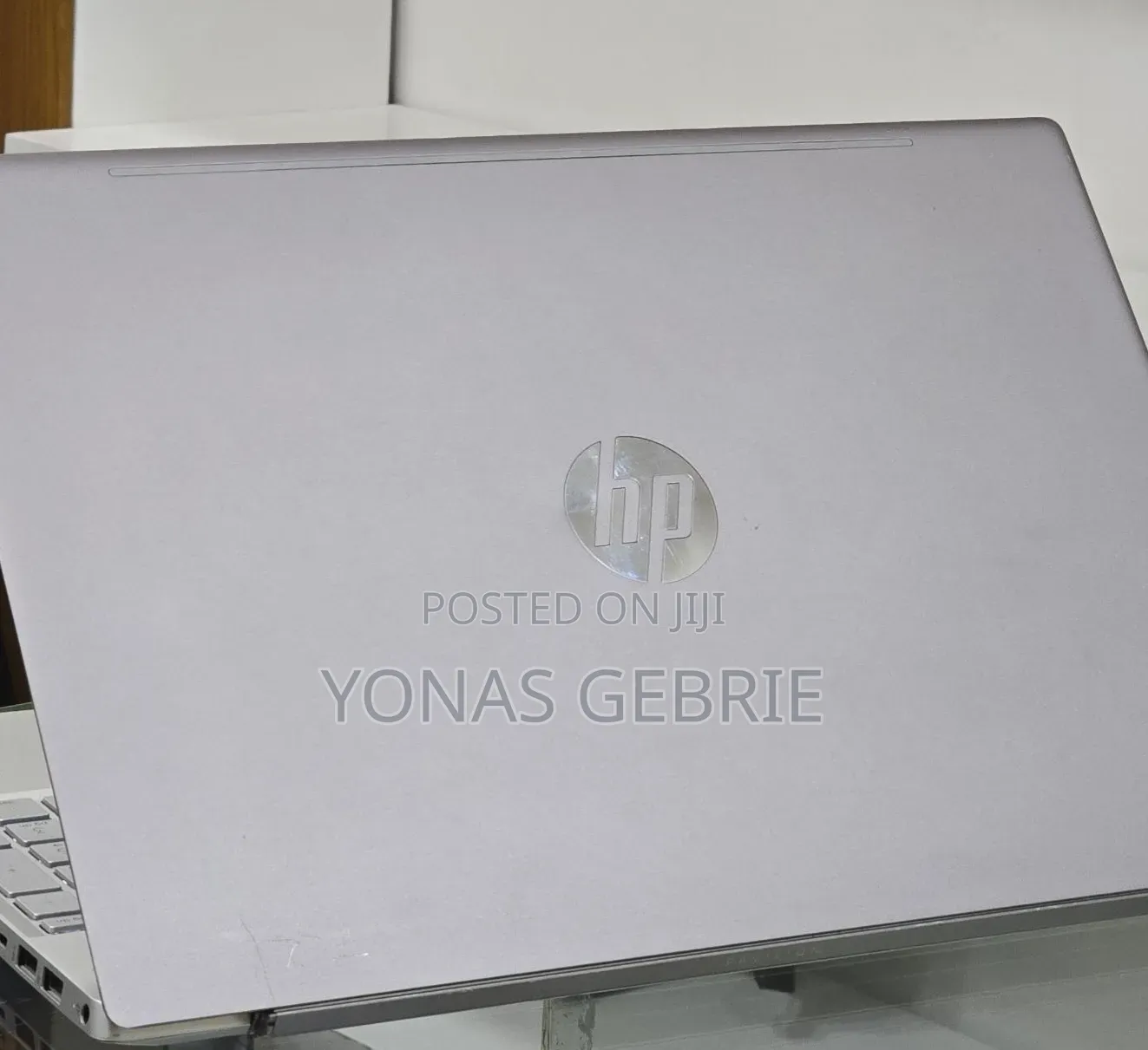 New Laptop HP Pavilion 15 8GB Intel Core i7 SSD 256GB