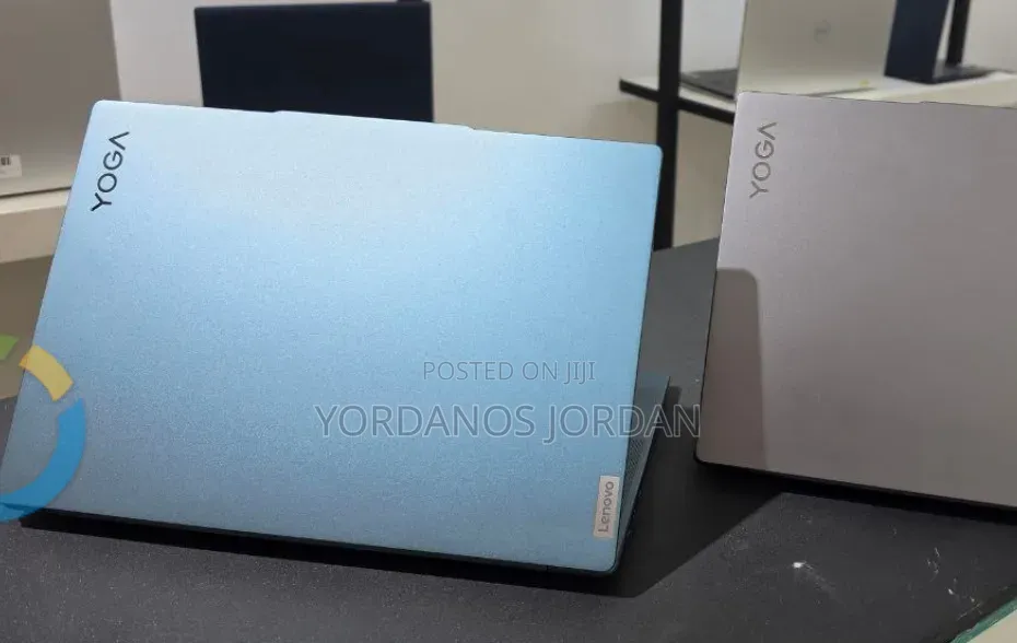 New Laptop Lenovo Yoga 7i 32GB AMD Ryzen 7 SSD 512GB