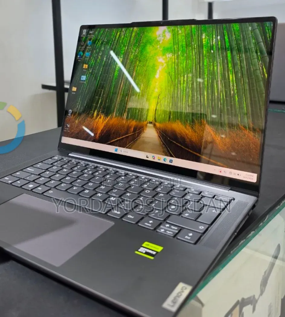 New Laptop Lenovo Yoga 7i 32GB AMD Ryzen 7 SSD 512GB