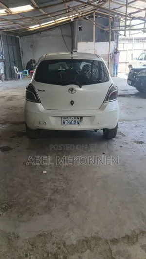 Toyota Yaris 2008 White