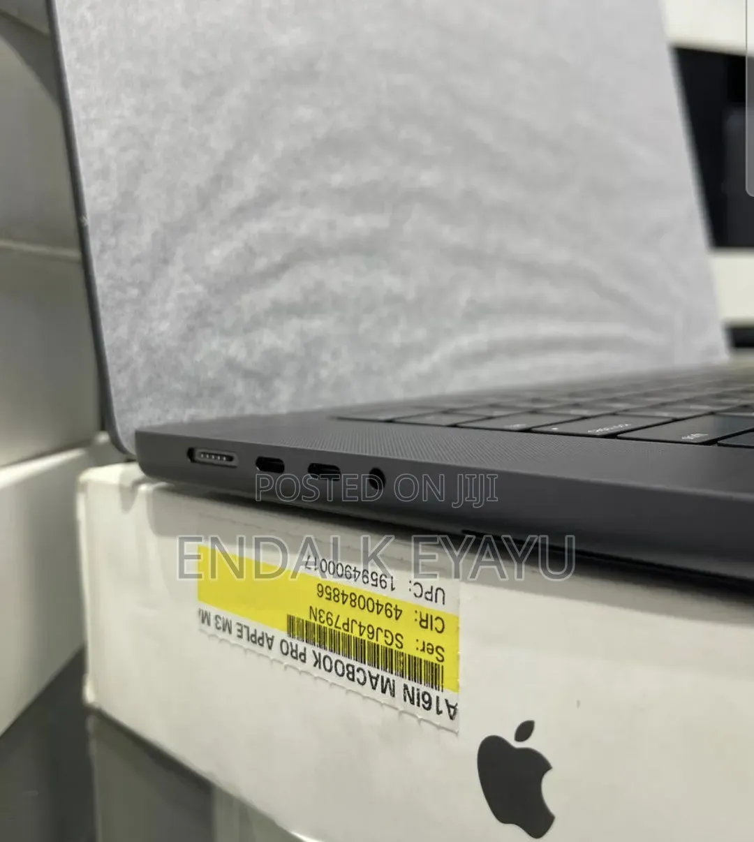 New Apple MacBook Pro 2024 M3 Max 16-inch 36GB Apple M3 Max SSD 1T