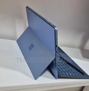 New Microsoft Surface Pro 11th Edition, a Copilot+ PC 16GB SSD 512GB