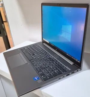 New Laptop HP ZBook 15 G5 16GB Intel Core i7 SSD 512GB