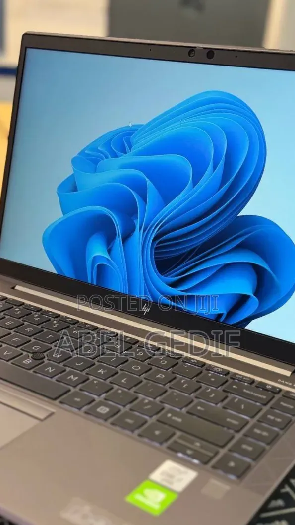 New Laptop HP Zbook Studio G7 32GB Intel Core i7 SSD 512GB