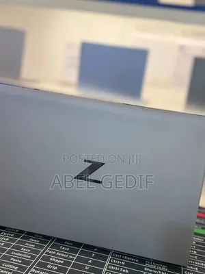 New Laptop HP Zbook Studio G7 32GB Intel Core i7 SSD 512GB