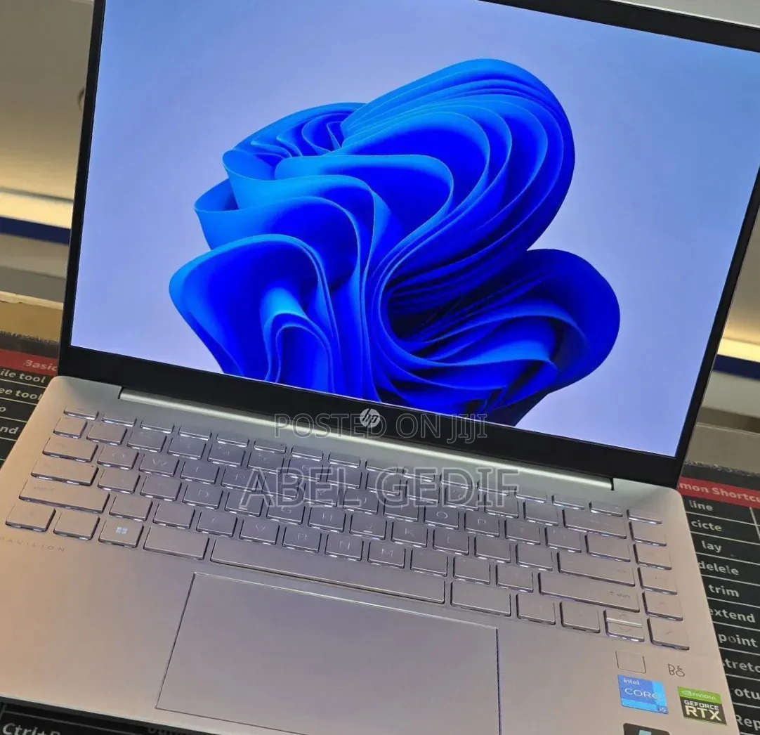New Laptop HP Pavilion 14 16GB Intel Core i5 SSD 512GB