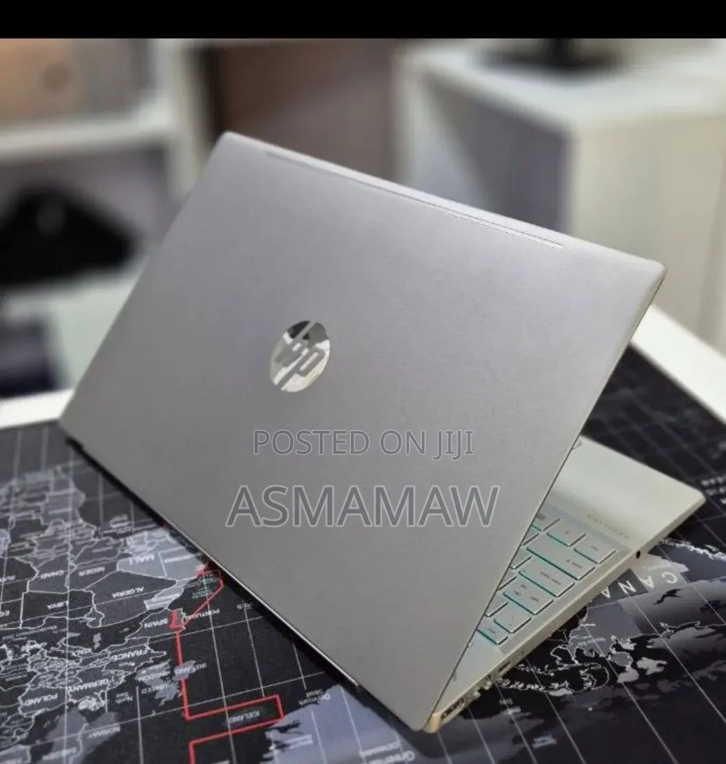 New Laptop HP Pavilion 15 8GB Intel Core i5 SSD 256GB