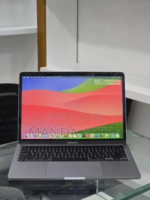 New Laptop Apple MacBook Pro M1 8GB Apple M1 Pro SSD 512GB