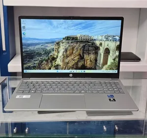New Laptop HP Pavilion 15 16GB Intel Core i7 SSD 1T
