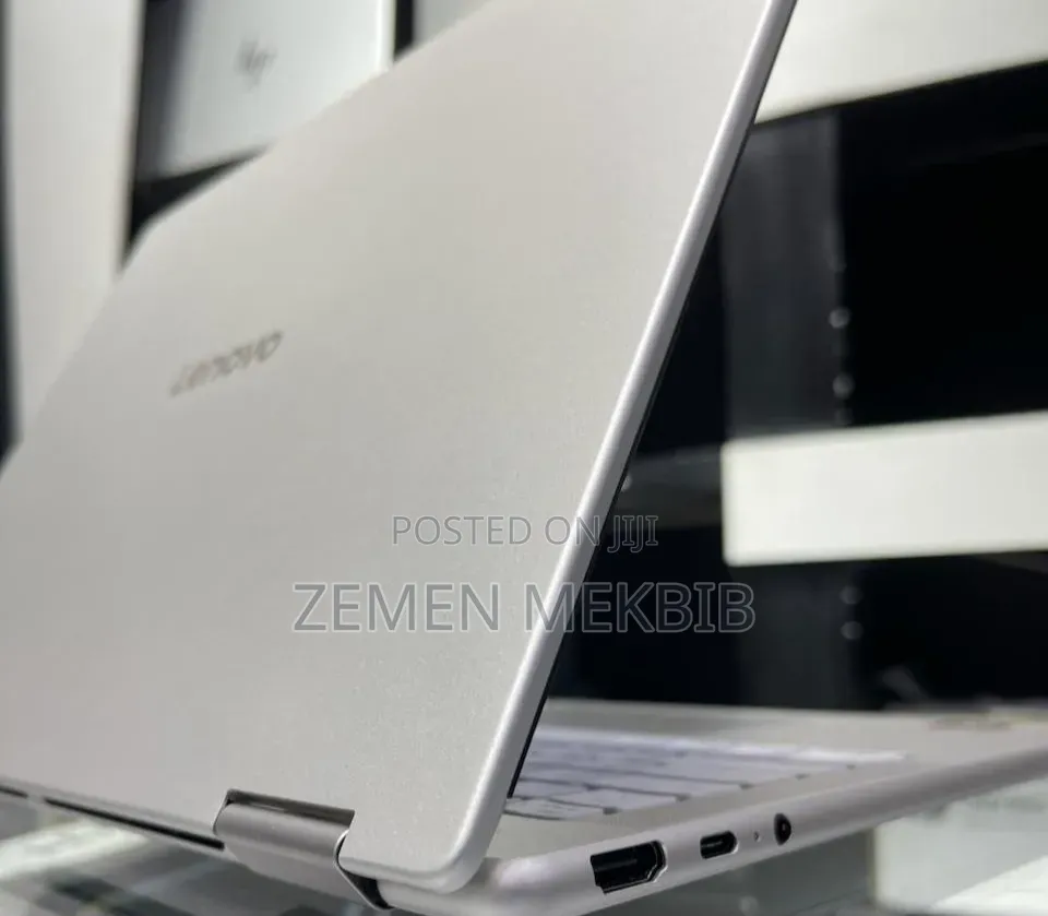 New Laptop Lenovo 16GB AMD Ryzen 5 SSD 512GB