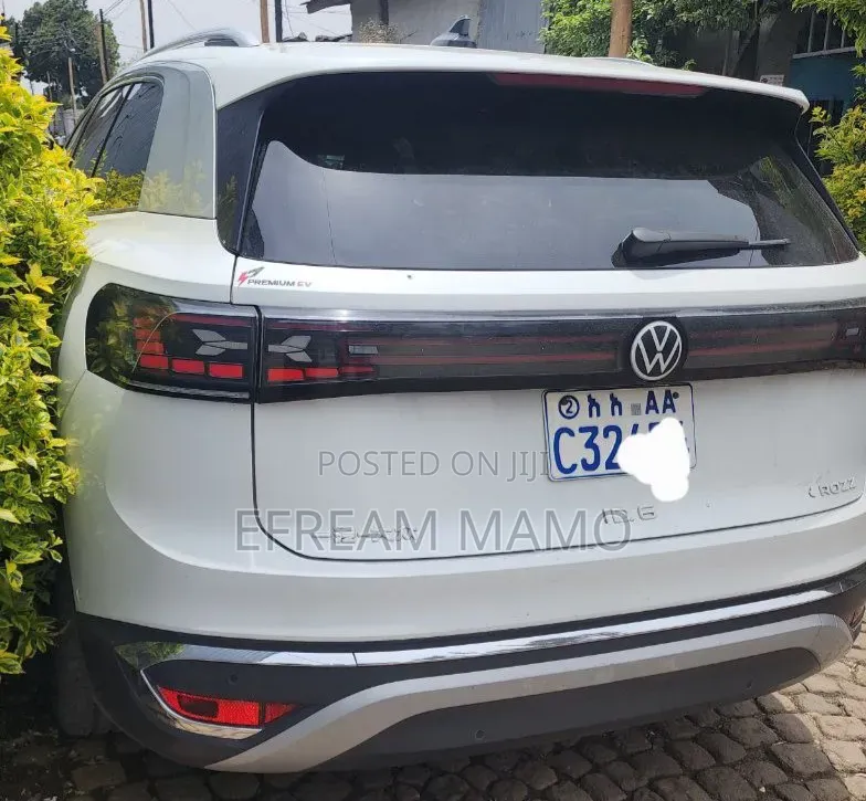 Volkswagen ID.6 2022 White