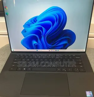 New Laptop Dell Inspiron 15 16GB Intel Core i7 SSD 512GB