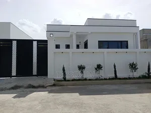 3bdrm Villa in Addis Ababa Semit, Bole for sale